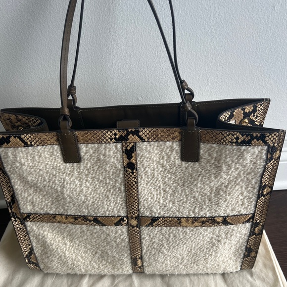 Tory Burch Cream Ella Quadrant Tote Bag - Picture 7 of 8